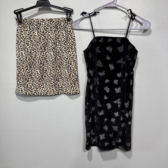 Lot of 2 Shein Balck Velour Butterflies Dress & Animal Print Skirt Girls 11/12 - Picture 1 of 7